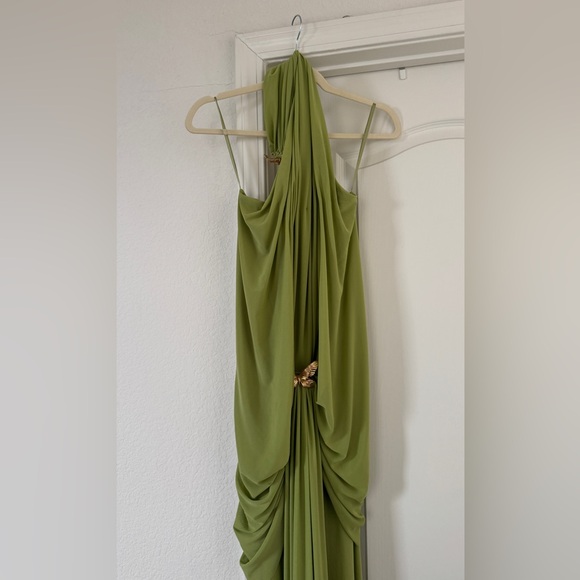 DEBUT DRESS - Picture 2 of 7